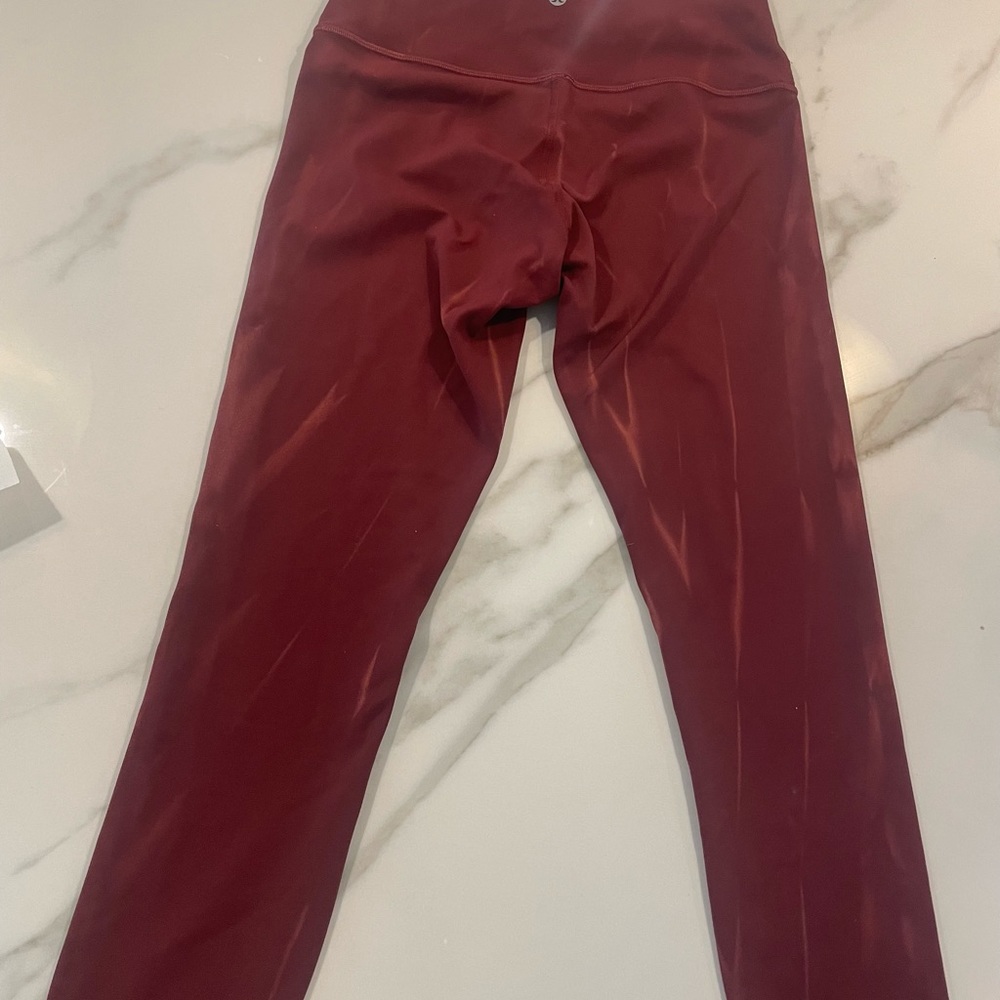 lululemon wunder under size 6 - 25 inch inseam
